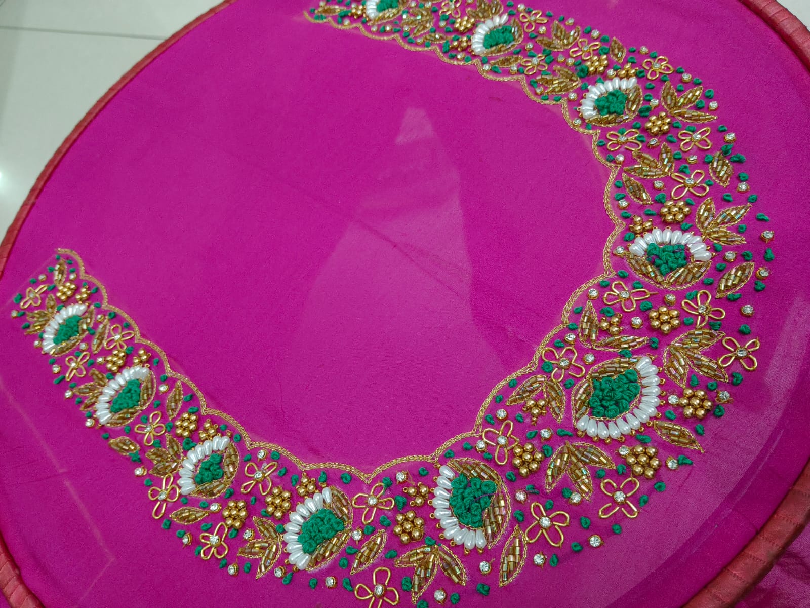 Professional Aari Embroidery Classes in Madipakkam